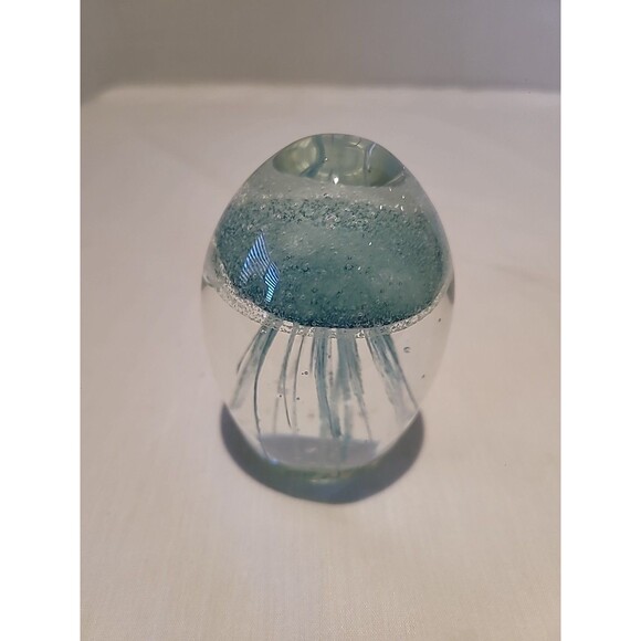 Vintage Art Glass Soft Blue Green Jellyfish Paperweight 3.5" - Picture 2 of 10